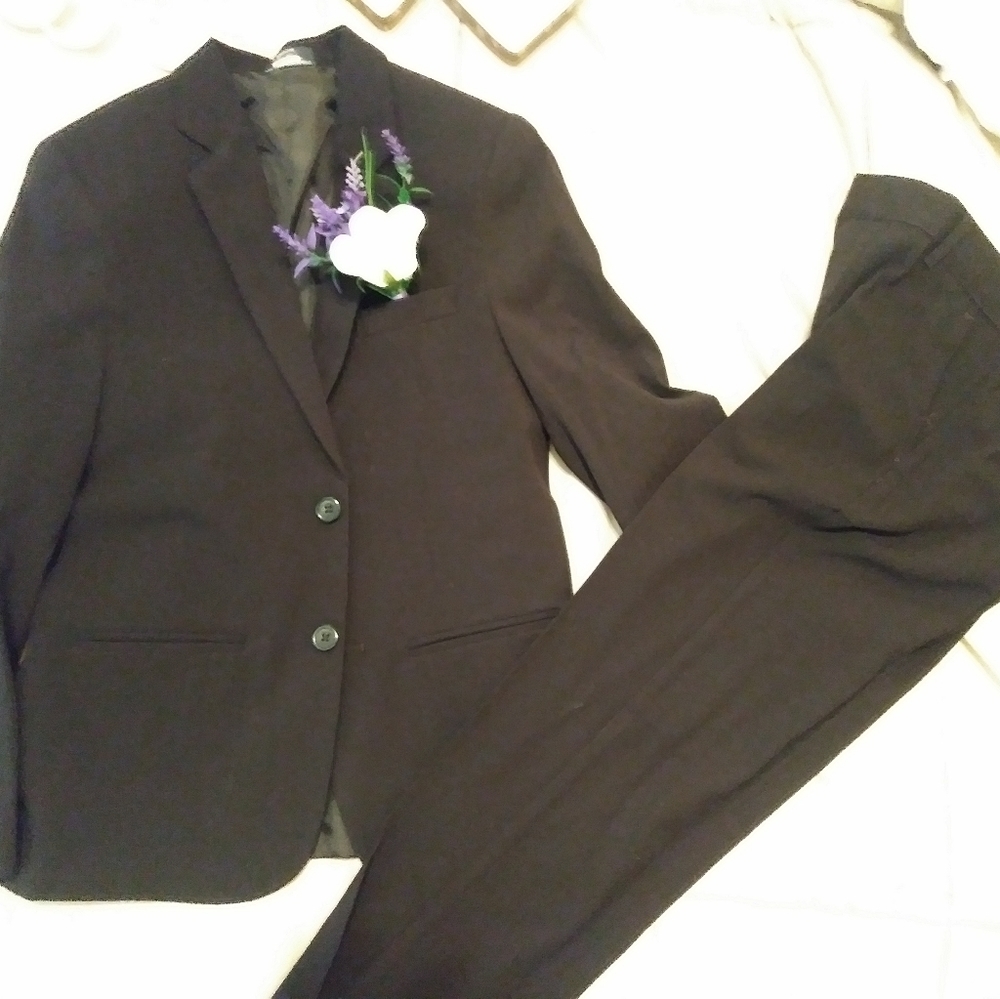 Suit